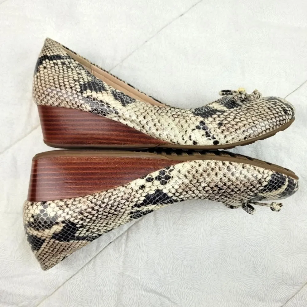 Cole Haan tan black snakeskin leather ballet wedge flats bow gold accent lady 7